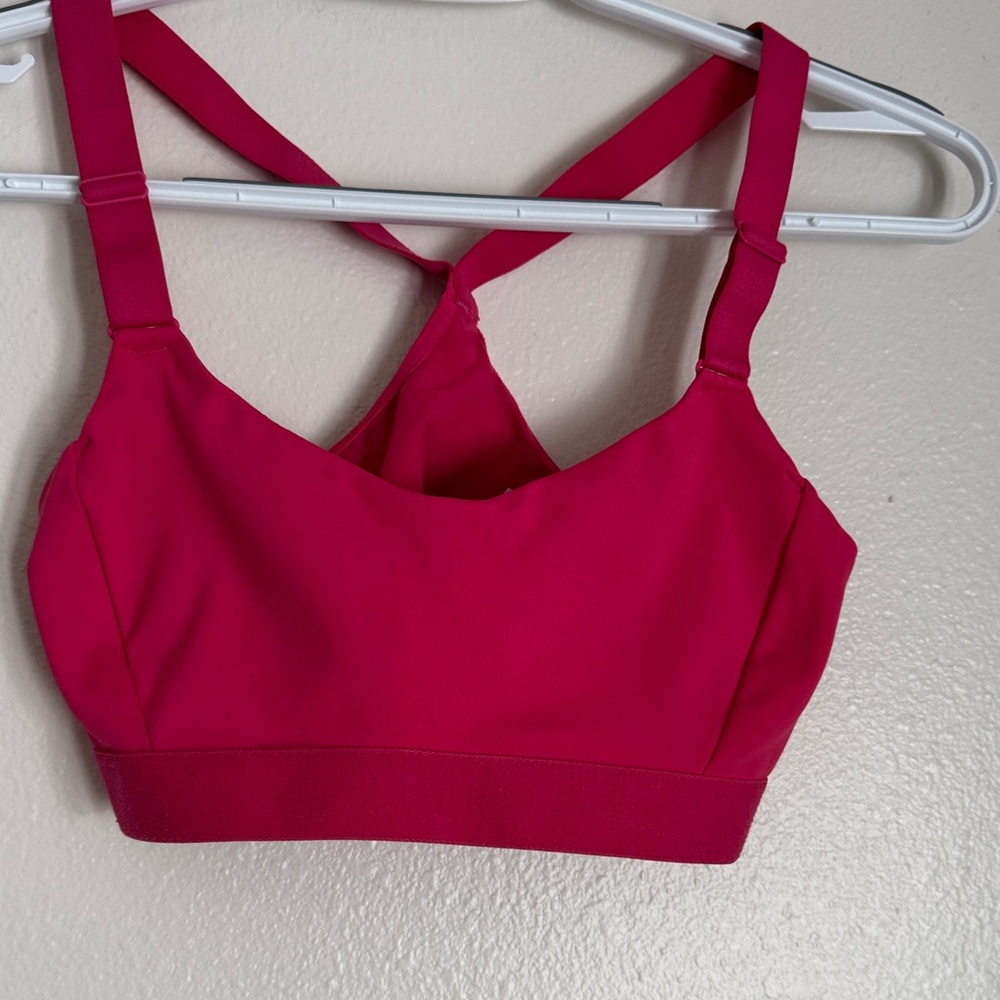 Women's Pink Sports Bra
